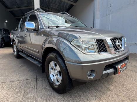 NISSAN Frontier 2.5 4X4 LE CABINE DUPLA TURBO DIESEL AUTOM�TICO, Foto 1