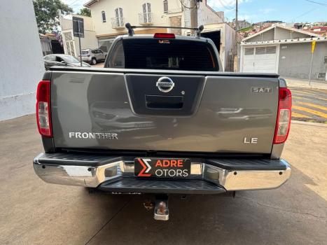 NISSAN Frontier 2.5 4X4 LE CABINE DUPLA TURBO DIESEL AUTOM�TICO, Foto 11