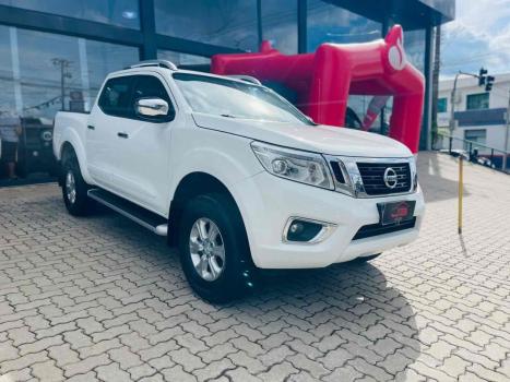 NISSAN Frontier 2.5 4X4 LE CABINE DUPLA TURBO DIESEL AUTOM�TICO, Foto 3