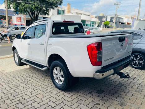 NISSAN Frontier 2.5 4X4 LE CABINE DUPLA TURBO DIESEL AUTOM�TICO, Foto 4