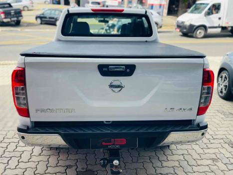 NISSAN Frontier 2.5 4X4 LE CABINE DUPLA TURBO DIESEL AUTOM�TICO, Foto 5