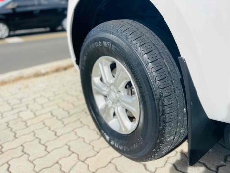 NISSAN Frontier 2.5 4X4 LE CABINE DUPLA TURBO DIESEL AUTOM�TICO, Foto 9