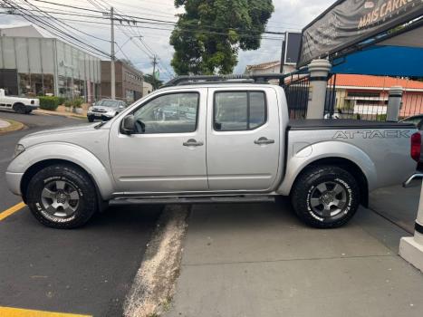 NISSAN Frontier 2.5 LE ATTACK 4X4 TURBO DIESEL CABINE DUPLA AUTOM�TICO, Foto 3