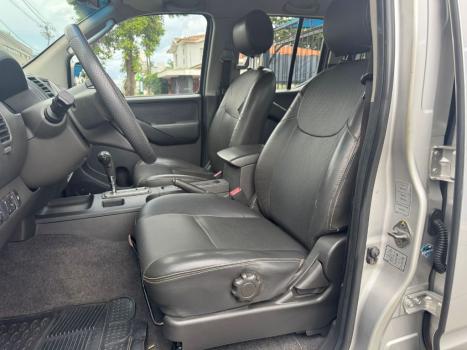NISSAN Frontier 2.5 LE ATTACK 4X4 TURBO DIESEL CABINE DUPLA AUTOM�TICO, Foto 8