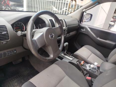 NISSAN Frontier 2.5 SE ATTACK 4X4 TURBO DIESEL CABINE DUPLA AUTOM�TICO, Foto 8