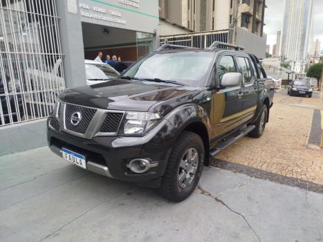 NISSAN Frontier 2.5 16V 4X4 SV ATTACK TURBO DIESEL CABINE DUPLA, Foto 2