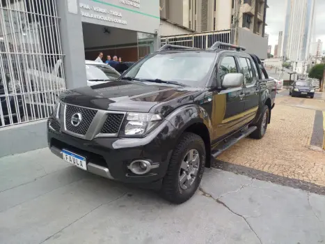 NISSAN Frontier 2.5 16V 4X4 SV ATTACK TURBO DIESEL CABINE DUPLA AUTOM�TICO, Foto 2