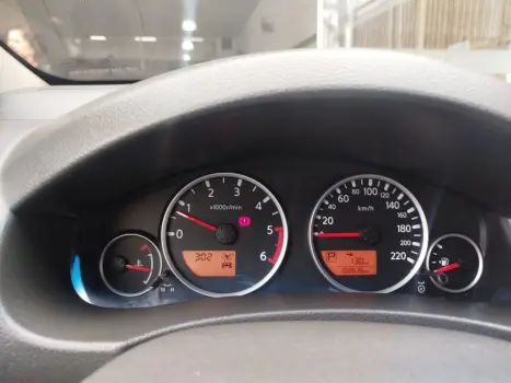 NISSAN Frontier 2.5 16V 4X4 SV ATTACK TURBO DIESEL CABINE DUPLA AUTOM�TICO, Foto 7