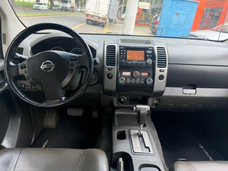 NISSAN Frontier 2.5 SL 10 ANOS 4X4 TURBO DIESEL CABINE DUPLA AUTOM�TICO, Foto 3