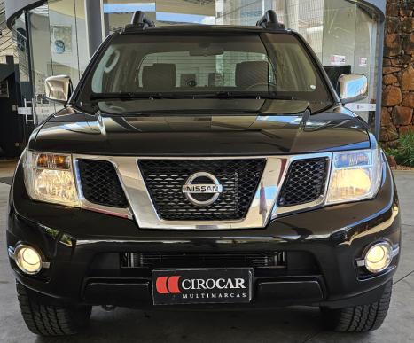 NISSAN Frontier 2.5 SL 4X4 TURBO DIESEL CABINE DUPLA AUTOM�TICO, Foto 2