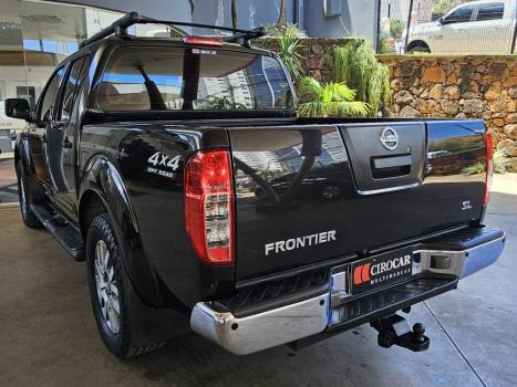 NISSAN Frontier 2.5 SL 4X4 TURBO DIESEL CABINE DUPLA AUTOM�TICO, Foto 5