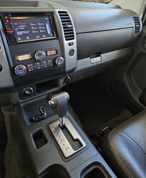 NISSAN Frontier 2.5 SL 4X4 TURBO DIESEL CABINE DUPLA AUTOM�TICO, Foto 13