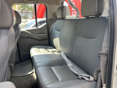 NISSAN Frontier 2.5 SEL 4X4 TURBO DIESEL CABINE DUPLA, Foto 9