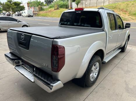 NISSAN Frontier 2.5 XE TURBO DIESEL CABINE DUPLA, Foto 4