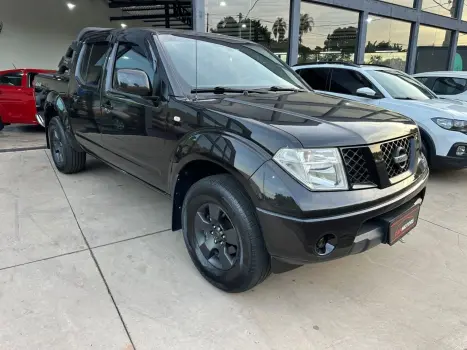 NISSAN Frontier 2.5 SE 4X4 TURBO DIESEL CABINE DUPLA, Foto 3