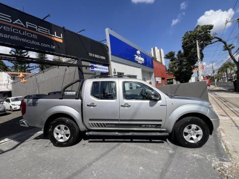 NISSAN Frontier 2.5 SEL 4X4 TURBO DIESEL CABINE DUPLA, Foto 3