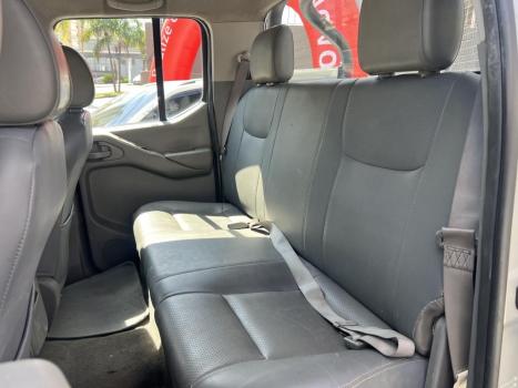 NISSAN Frontier 2.5 SEL 4X4 TURBO DIESEL CABINE DUPLA, Foto 9