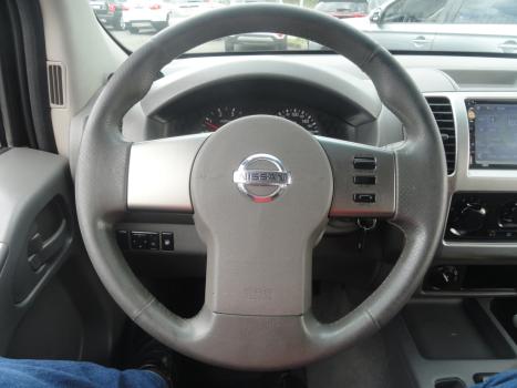 NISSAN Frontier 2.5 4X4 LE CABINE DUPLA TURBO DIESEL AUTOM�TICO, Foto 8