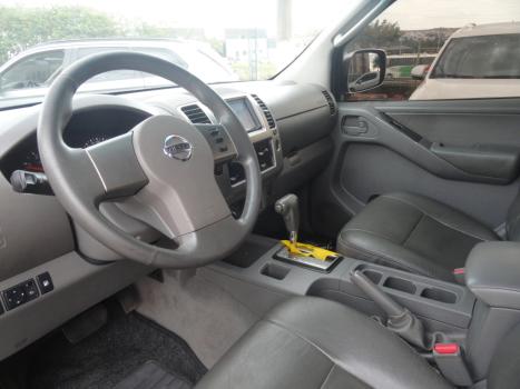 NISSAN Frontier 2.5 4X4 LE CABINE DUPLA TURBO DIESEL AUTOM�TICO, Foto 15