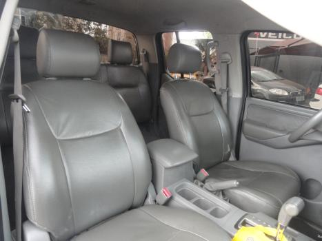 NISSAN Frontier 2.5 4X4 LE CABINE DUPLA TURBO DIESEL AUTOM�TICO, Foto 19