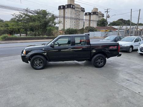 NISSAN Frontier 2.8 SE 4X4 TURBO DIESEL CABINE DUPLA, Foto 4
