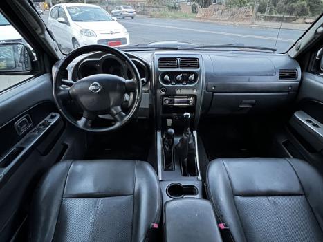 NISSAN Frontier 2.8 SE 4X4 TURBO DIESEL CABINE DUPLA, Foto 10