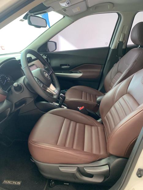 NISSAN Kicks 1.6 16V 4P FLEXSTART EXCLUSIVE XTRONIC AUTOMTICO CVT, Foto 14