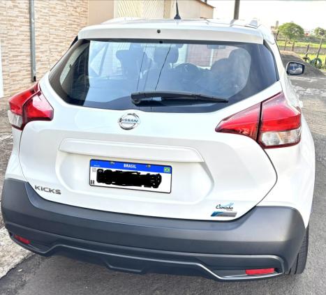 NISSAN Kicks 1.6 16V 4P FLEX SV X-TRONIC AUTOMÁTICO CVT, Foto 2 NISSAN Kicks 1.6 16V 4P FLEX SV X-TRONIC AUTOMÁTICO CVT, Foto 2