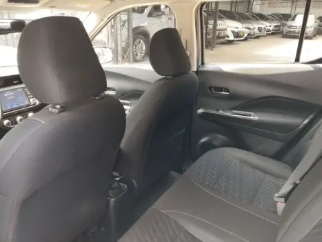 NISSAN Kicks 1.6 16V 4P FLEXSTART ADVANCE XTRONIC AUTOM�TICO CVT, Foto 12