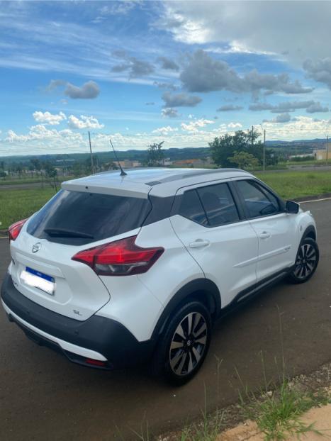 NISSAN Kicks 1.6 16V 4P FLEXSTART RIO 2016 X-TRONIC AUTOM�TICO CVT, Foto 4