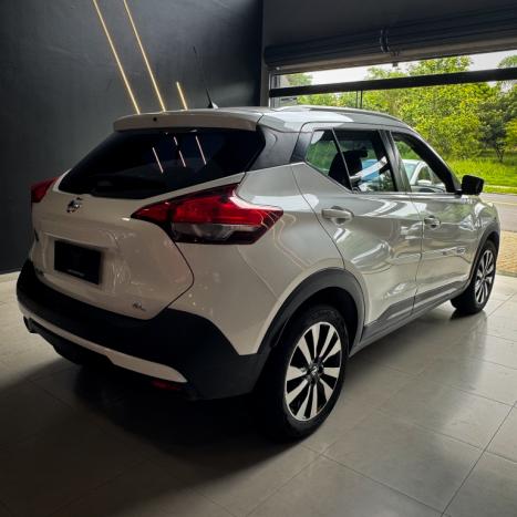 NISSAN Kicks 1.6 16V 4P FLEXSTART RIO 2016 X-TRONIC AUTOM�TICO CVT, Foto 4