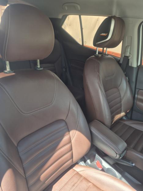 NISSAN Kicks 1.6 16V 4P FLEXSTART EXCLUSIVE XTRONIC AUTOM�TICO CVT, Foto 5