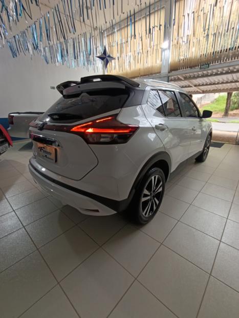 NISSAN Kicks 1.6 16V 4P FLEXSTART XPLAY XTRONIC AUTOM�TICO CVT, Foto 5