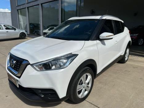 NISSAN Kicks 1.6 16V 4P FLEXSTART S DIRECT X-TRONIC AUTOM�TICO CVT, Foto 2