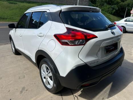 NISSAN Kicks 1.6 16V 4P FLEXSTART S DIRECT X-TRONIC AUTOM�TICO CVT, Foto 4