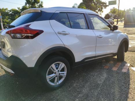 NISSAN Kicks 1.6 16V 4P FLEXSTART S DIRECT X-TRONIC AUTOM�TICO CVT, Foto 2
