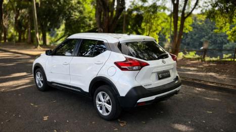 NISSAN Kicks 1.6 16V 4P FLEXSTART S X-TRONIC AUTOM�TICO CVT, Foto 5