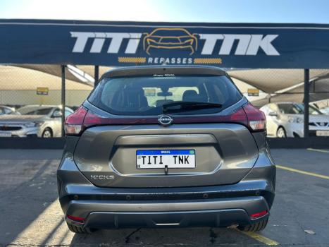 NISSAN Kicks 1.6 16V 4P FLEXSTART EXCLUSIVE XTRONIC AUTOM�TICO CVT, Foto 4