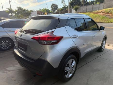 NISSAN Kicks 1.6 16V 4P FLEXSTART S DIRECT X-TRONIC AUTOM�TICO CVT, Foto 5