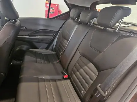 NISSAN Kicks 1.6 16V 4P FLEXSTART EXCLUSIVE XTRONIC AUTOM�TICO CVT, Foto 6