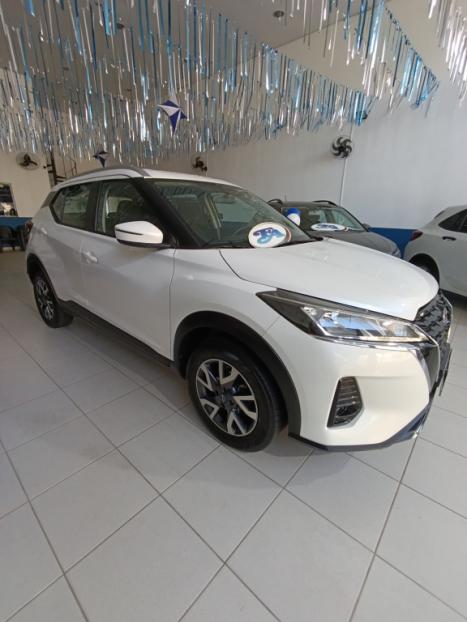 NISSAN Kicks 1.6 16V 4P FLEXSTART SENSE XTRONIC AUTOM�TICO CVT, Foto 2