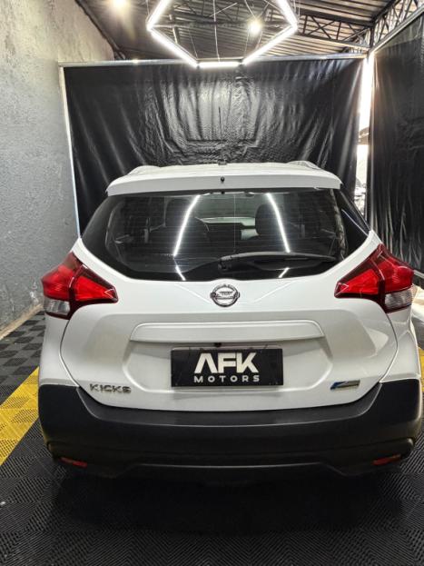 NISSAN Kicks 1.6 16V 4P FLEXSTART S, Foto 4