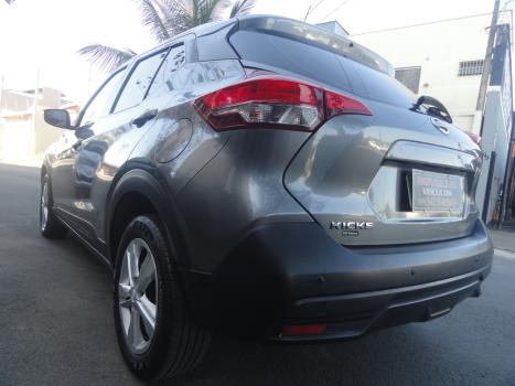 NISSAN Kicks 1.6 16V 4P FLEXSTART S DIRECT X-TRONIC AUTOM�TICO CVT, Foto 3