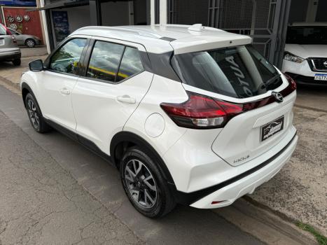 NISSAN Kicks 1.6 16V 4P FLEXSTART SENSE XTRONIC AUTOMÁTICO CVT, Foto 4
