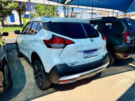 NISSAN Kicks 1.6 16V 4P FLEX SV X-TRONIC AUTOMÁTICO CVT, Foto 2