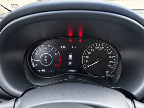 NISSAN Kicks Play 1.6 16V FELXSTART ADVANCE PLUS XTRONIC AUTOMÁTICO, Foto 13