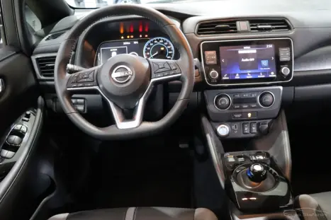 NISSAN Leaf B12P 4P 40 ELÉTRICO, Foto 5 NISSAN Leaf B12P 4P 40 ELÉTRICO, Foto 5