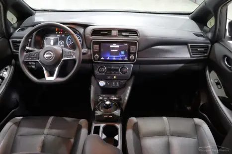 NISSAN Leaf B12P 4P 40 ELÉTRICO, Foto 6 NISSAN Leaf B12P 4P 40 ELÉTRICO, Foto 6