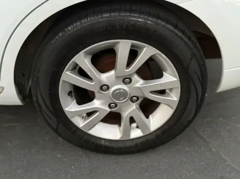 NISSAN Livina 1.6 16V 4P S FLEX, Foto 14