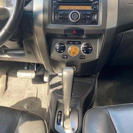 NISSAN Livina 1.8 16V 4P SL FLEX AUTOMÁTICO, Foto 8 NISSAN Livina 1.8 16V 4P SL FLEX AUTOMÁTICO, Foto 8